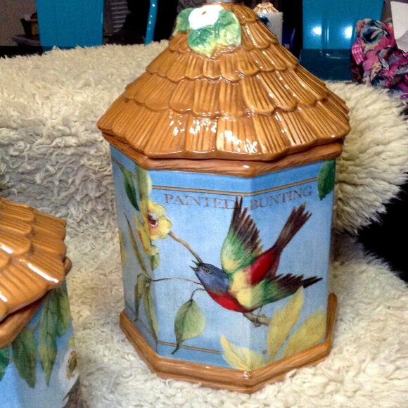 VINTAGE Discontinued Susan Winget 3 pc. Botanical Canister Set, Painted Buntings - Picture 6 of 7
